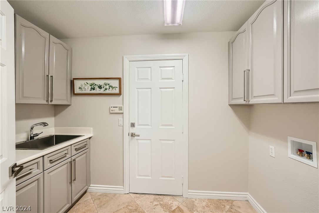 34 Tamarron Cliffs Street