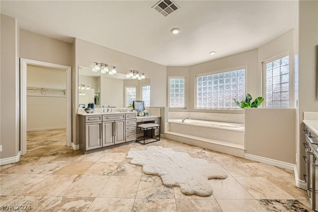 34 Tamarron Cliffs Street