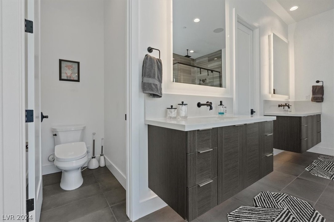 2216 Sky Pointe Ridge Drive