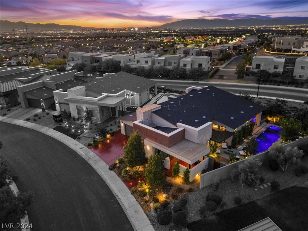 2216 Sky Pointe Ridge Drive