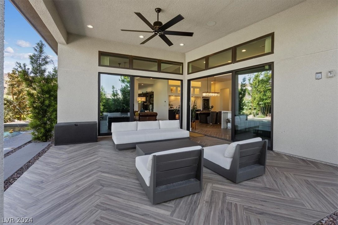 2216 Sky Pointe Ridge Drive