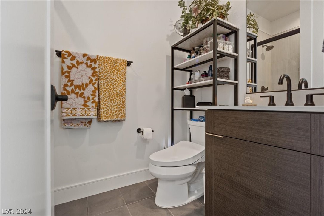 2216 Sky Pointe Ridge Drive