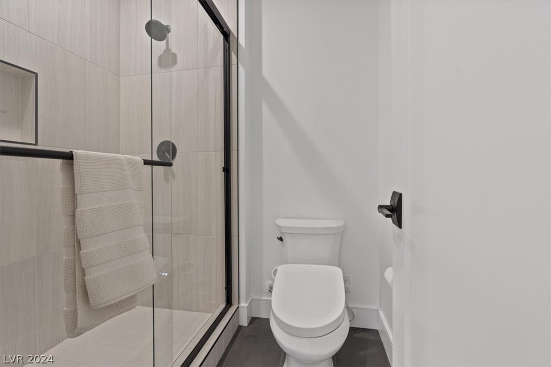 2216 Sky Pointe Ridge Drive