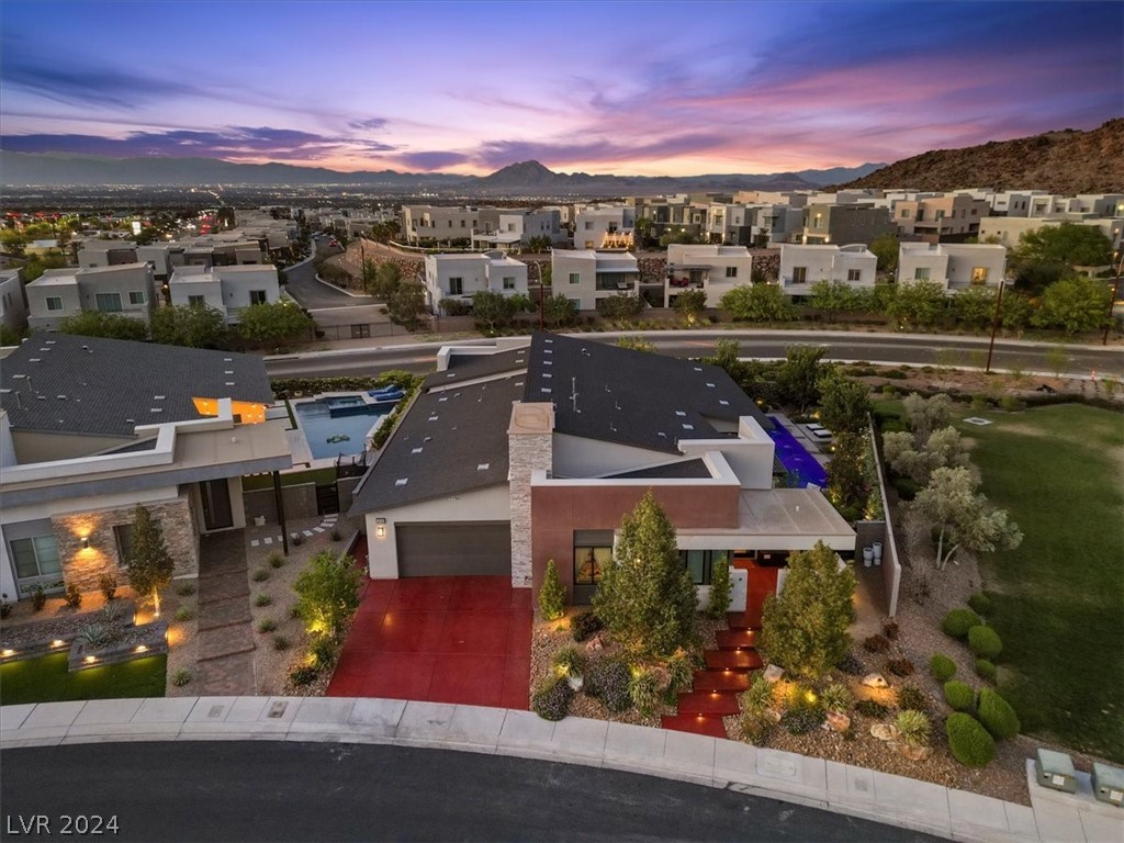 2216 Sky Pointe Ridge Drive