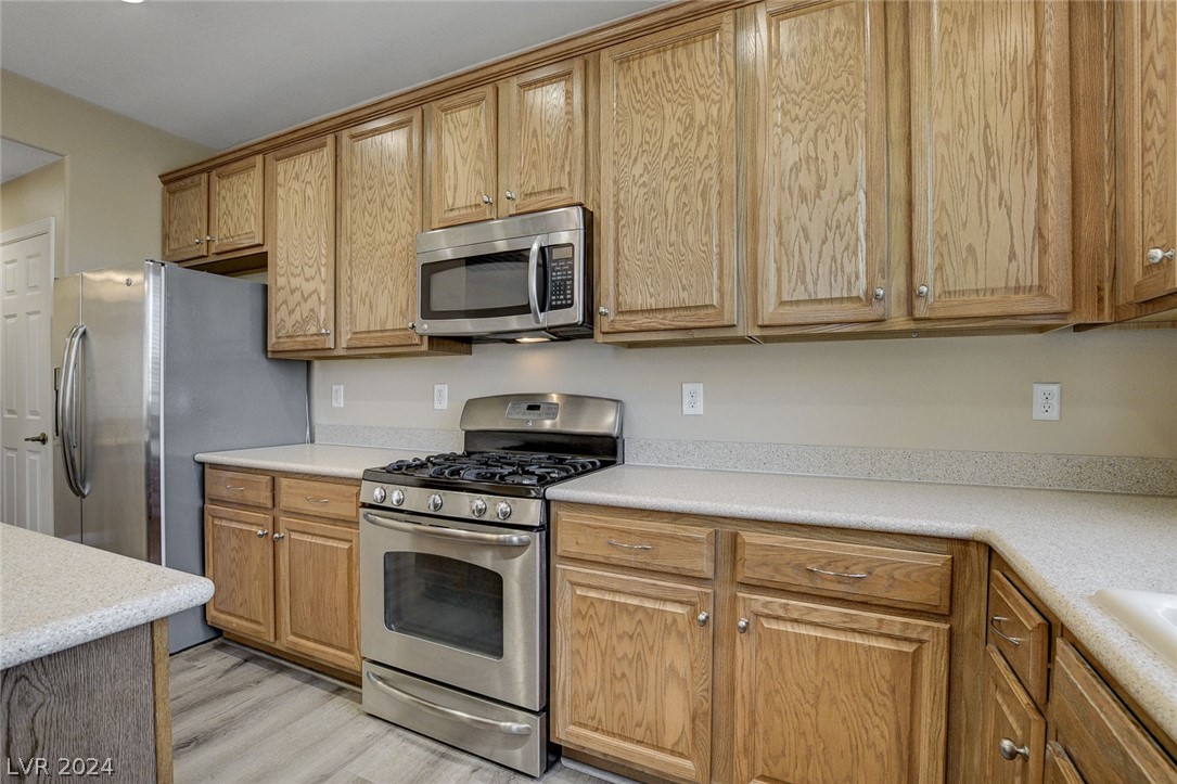 8080 Whiteriver Plateau Lane