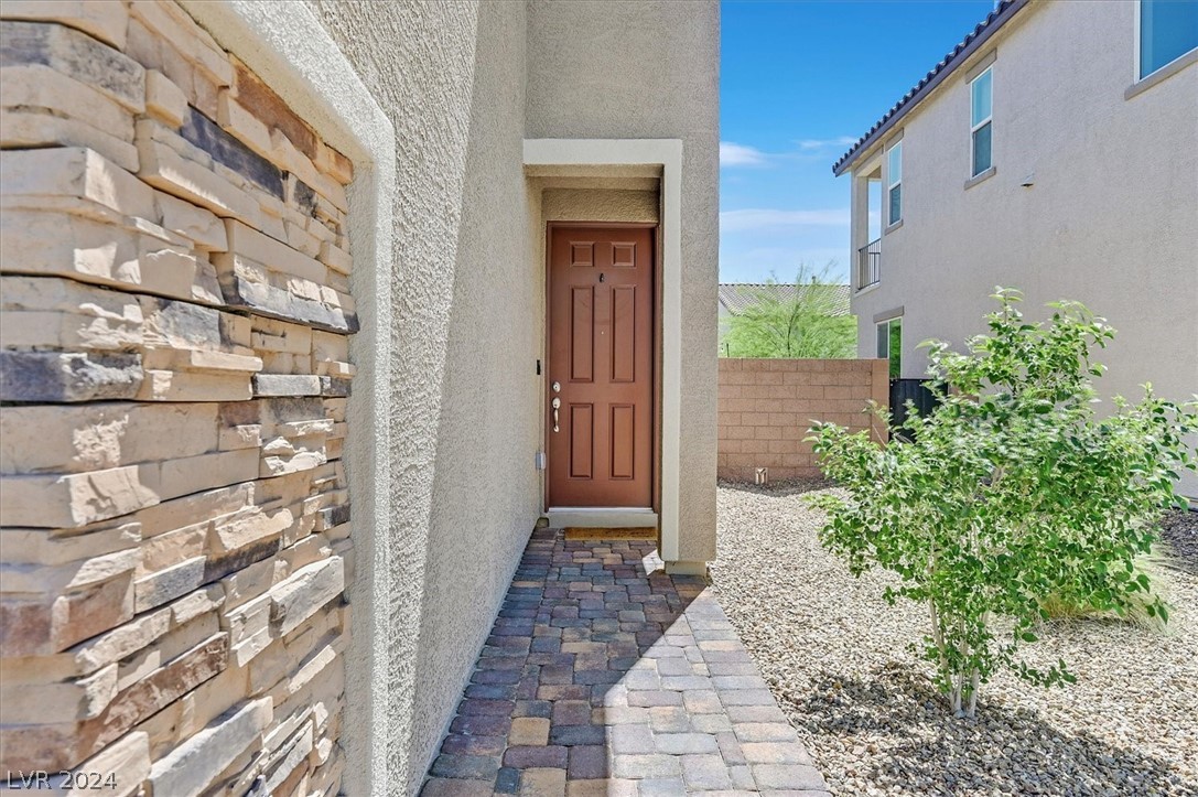 387 Elks Peak Avenue