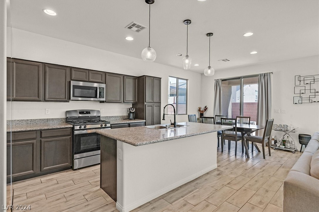 387 Elks Peak Avenue