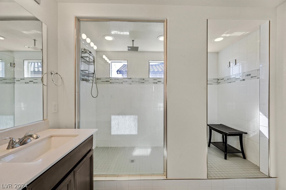 387 Elks Peak Avenue