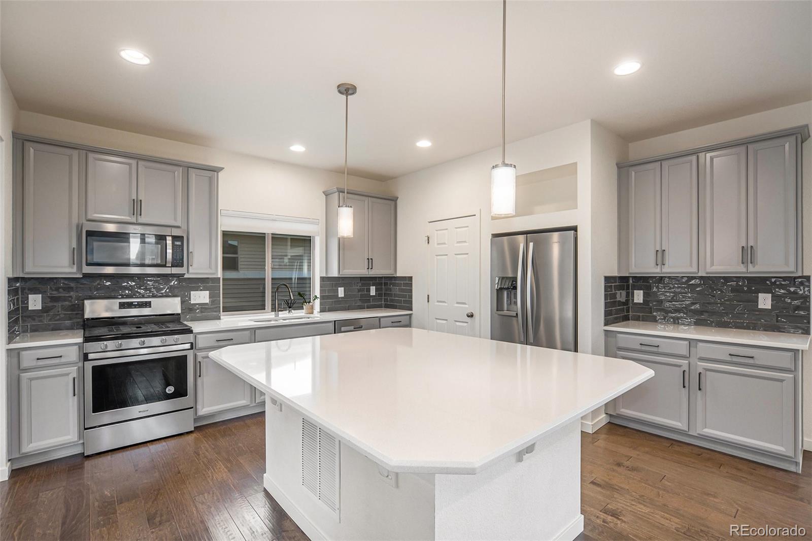 3736 Sanguine Circle