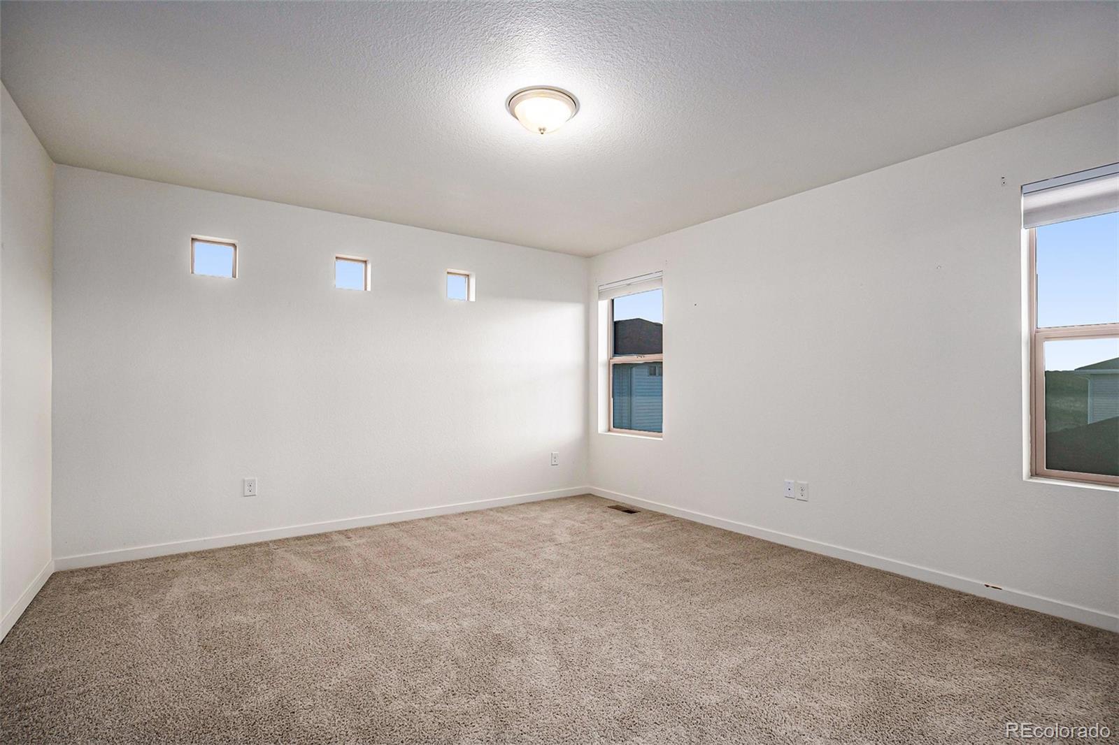 3736 Sanguine Circle