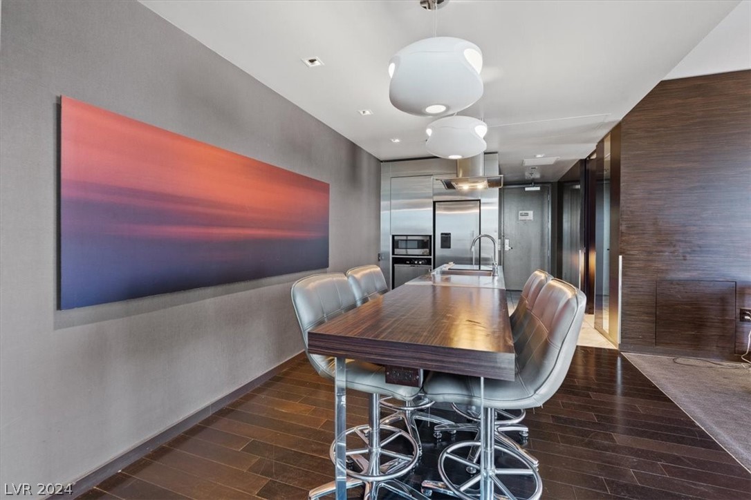 4381 West Flamingo Road 3522