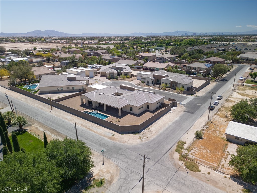 7052 Maverick Street