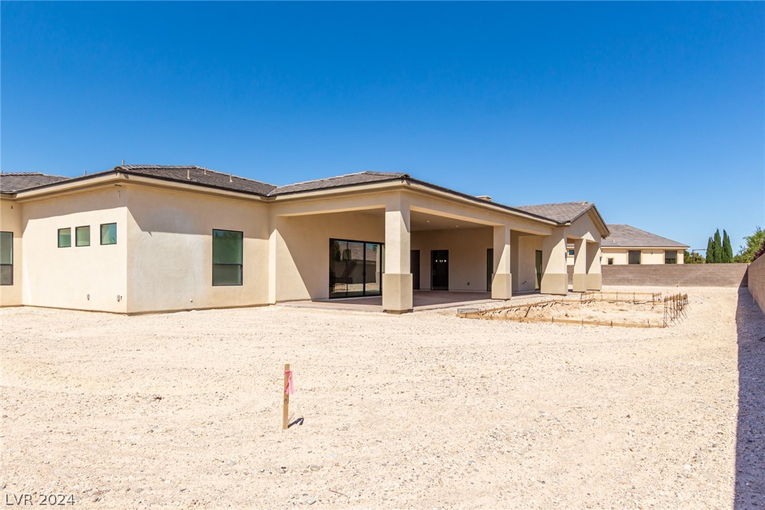 7052 Maverick Street