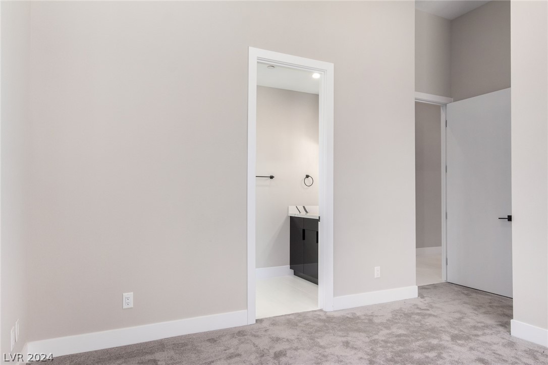 7052 Maverick Street