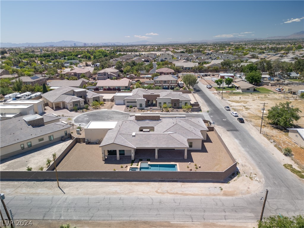 7052 Maverick Street