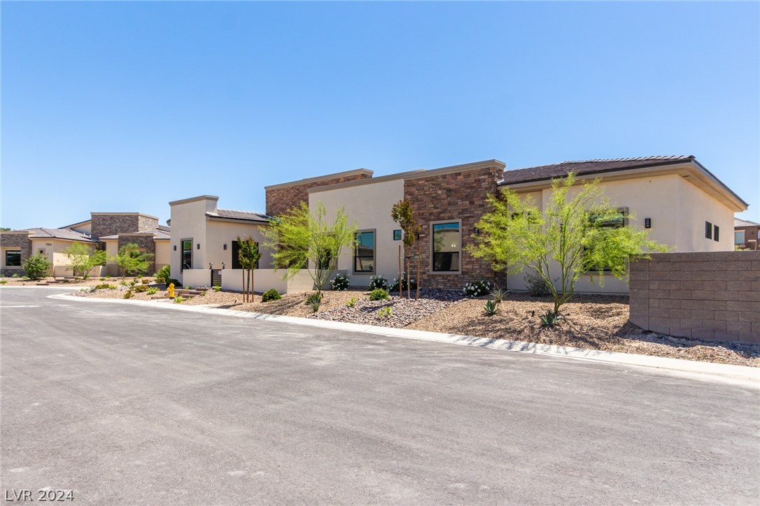 7052 Maverick Street