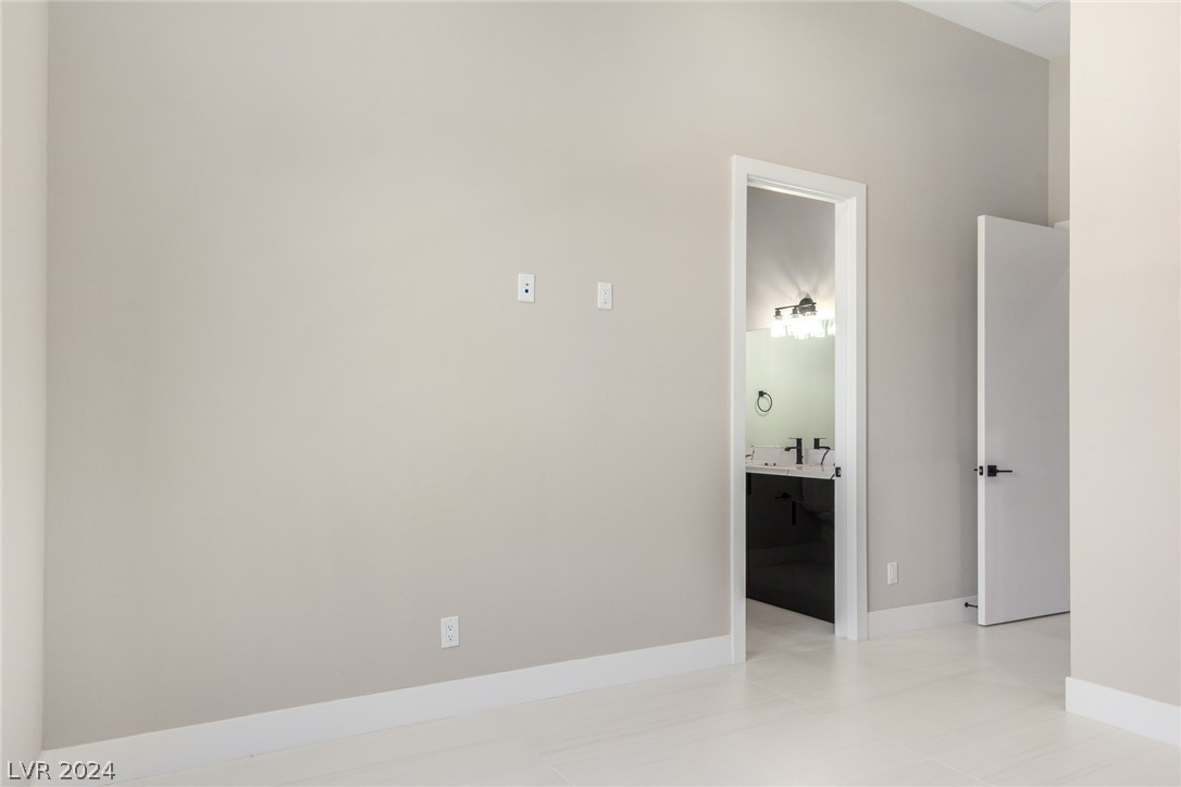 7052 Maverick Street