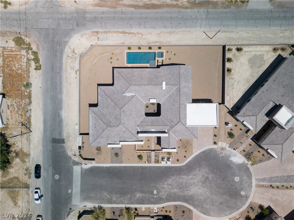 7052 Maverick Street