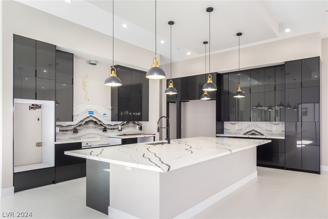 7052 Maverick Street