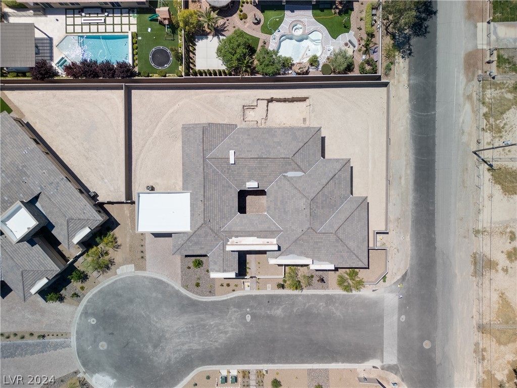 7052 Maverick Street
