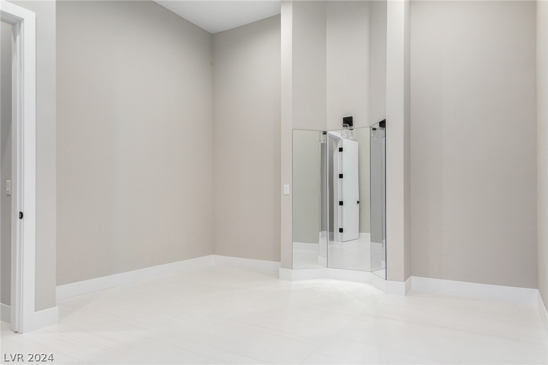 7052 Maverick Street