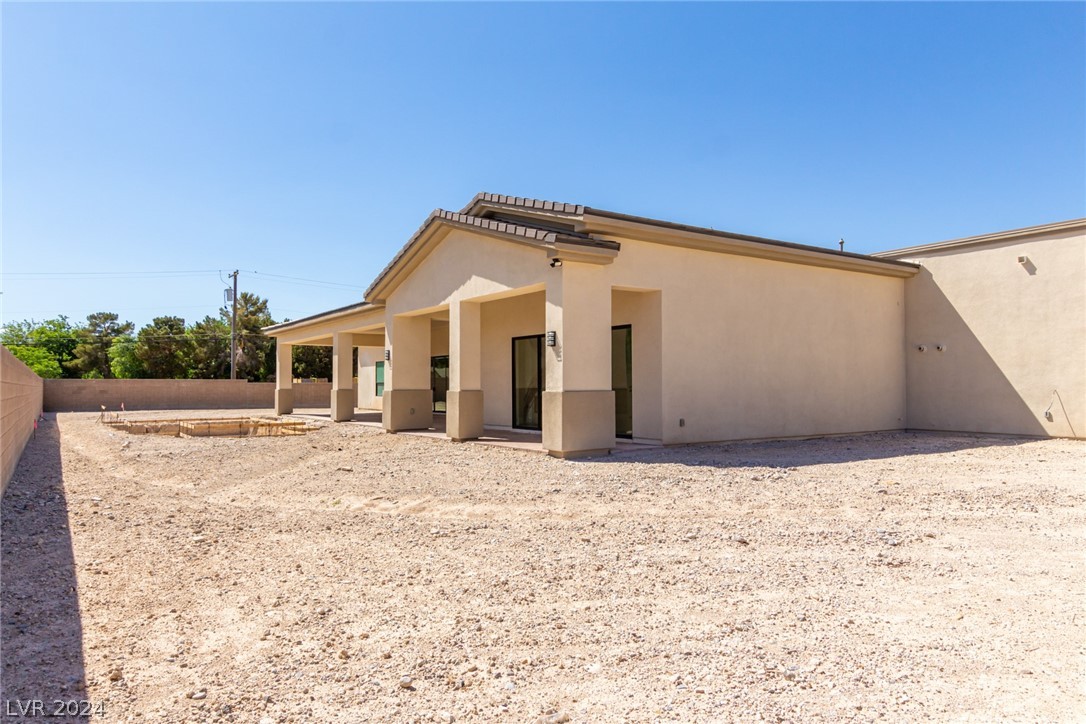 7052 Maverick Street