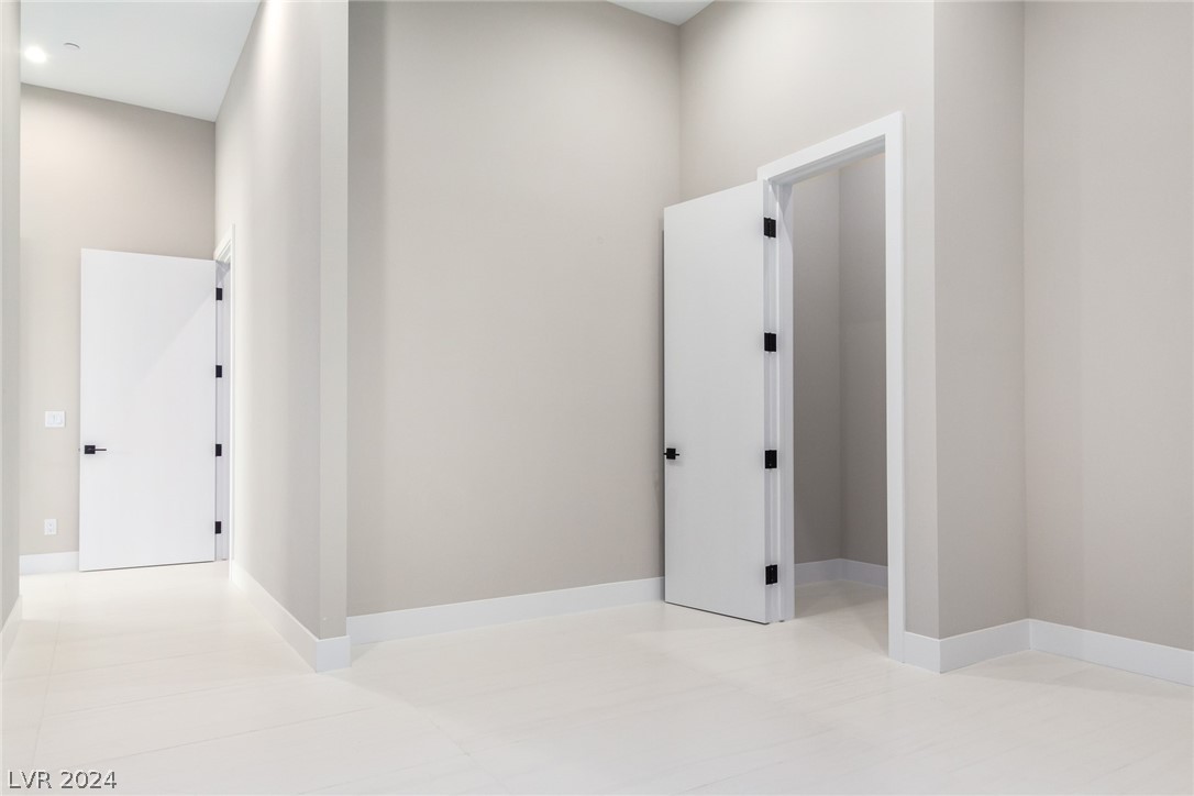 7052 Maverick Street