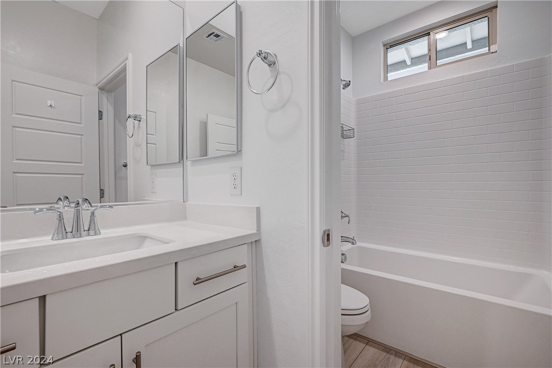 600 North Carriage Hill Drive 1163