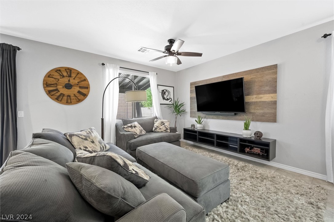 6037 Dover Palace Street