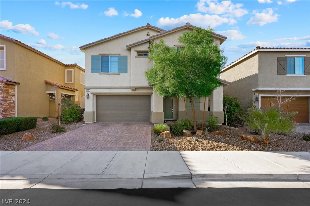 6037 Dover Palace Street