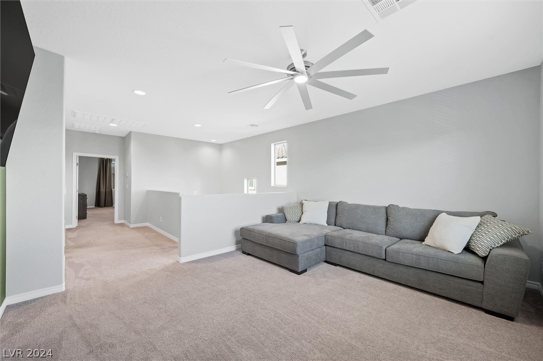 6037 Dover Palace Street