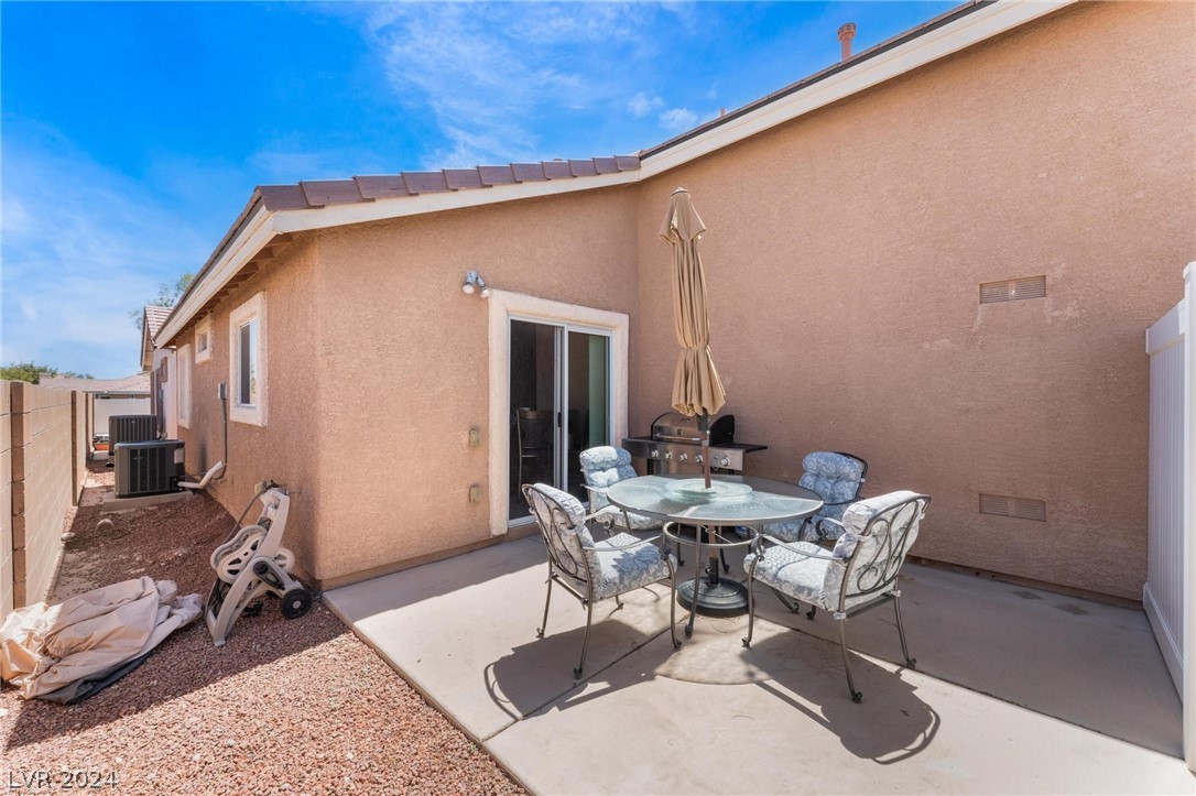 5362 Blue Oat Avenue 0