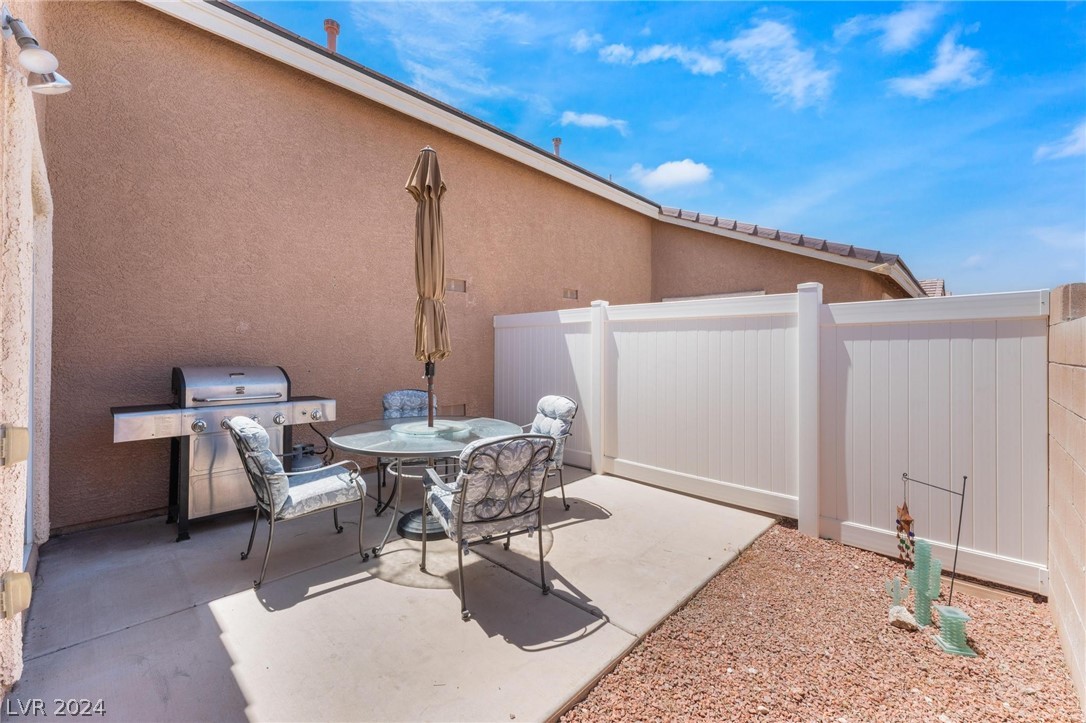 5362 Blue Oat Avenue 0