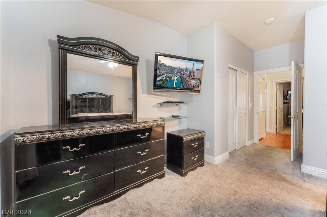 5362 Blue Oat Avenue 0