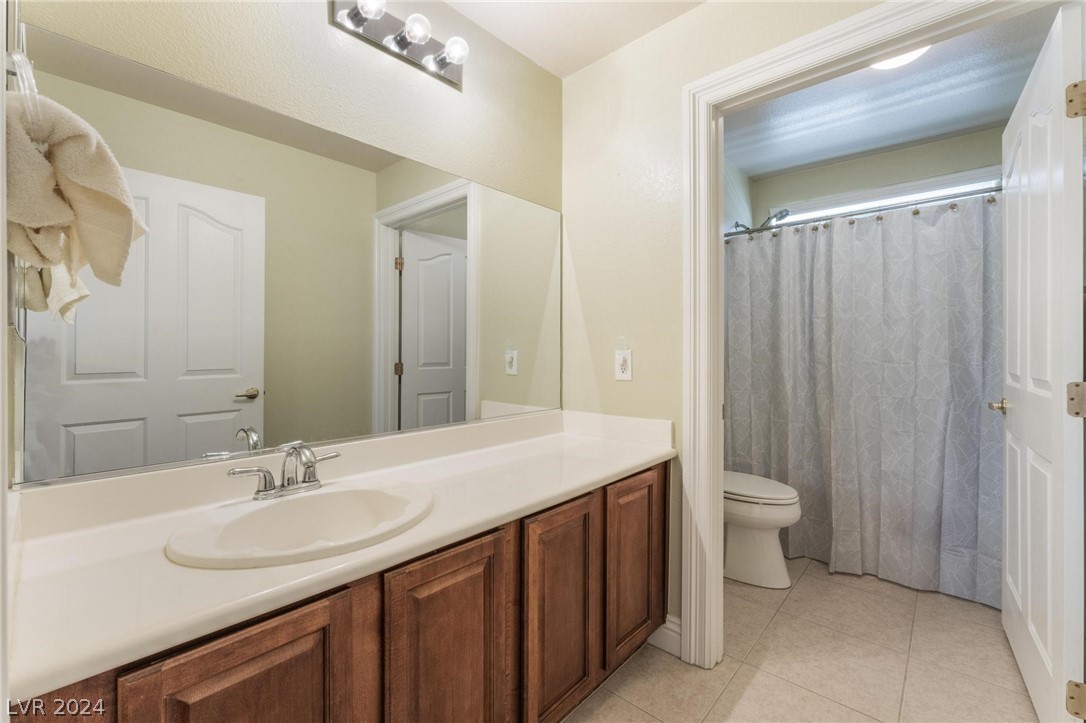 5362 Blue Oat Avenue 0