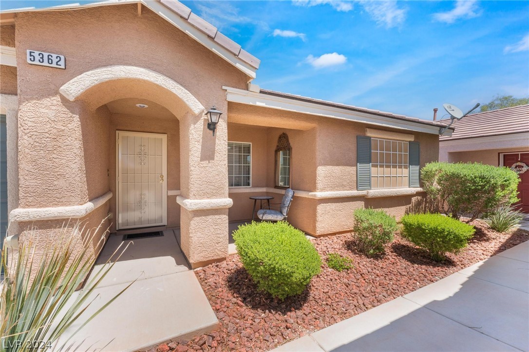 5362 Blue Oat Avenue 0