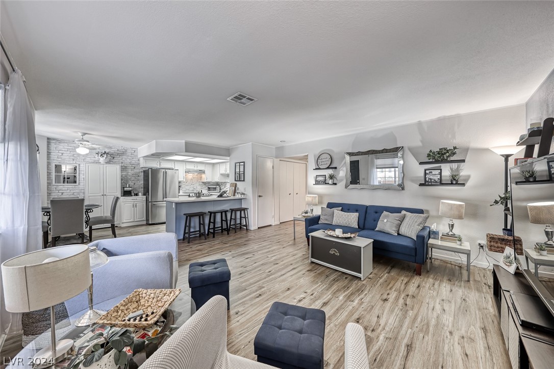 8410 Eldora Avenue 1030