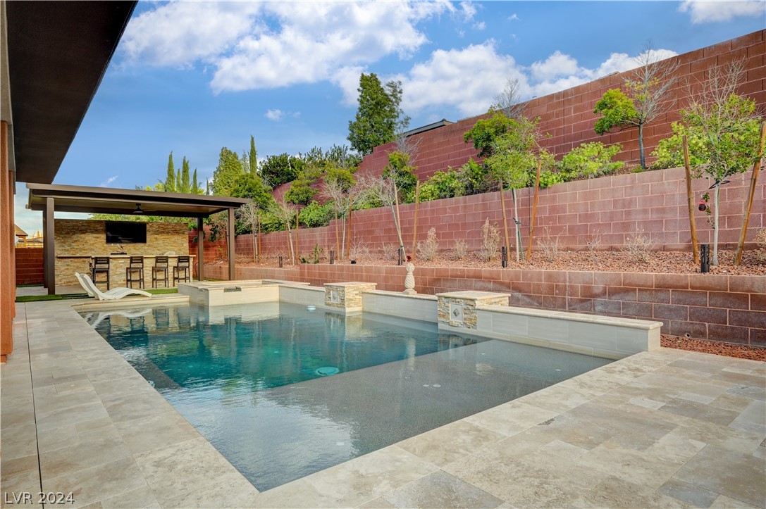 10433 Ember Rose Avenue