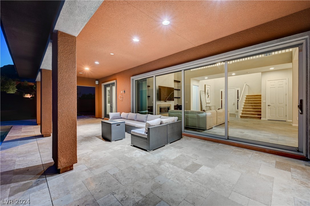 10433 Ember Rose Avenue