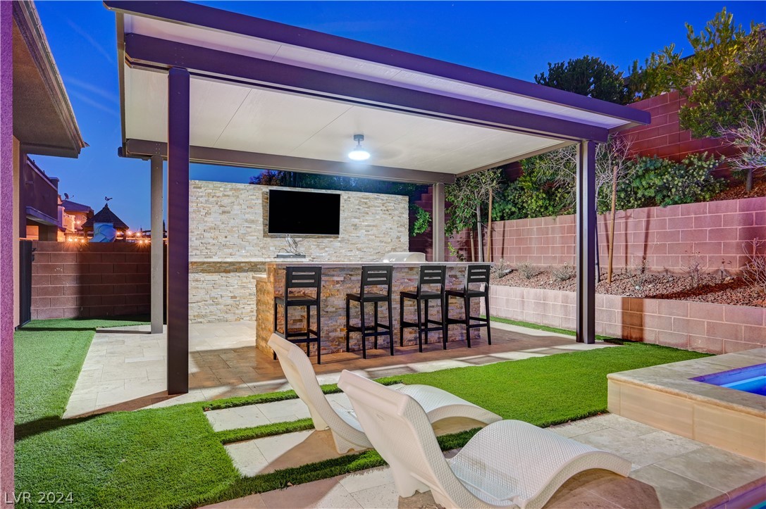 10433 Ember Rose Avenue