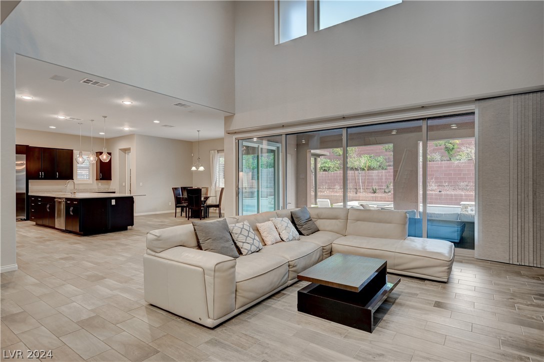 10433 Ember Rose Avenue