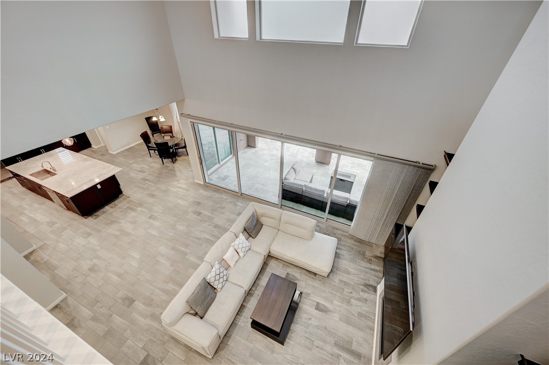 10433 Ember Rose Avenue