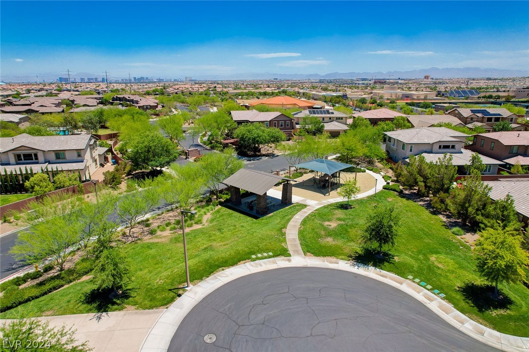 10433 Ember Rose Avenue