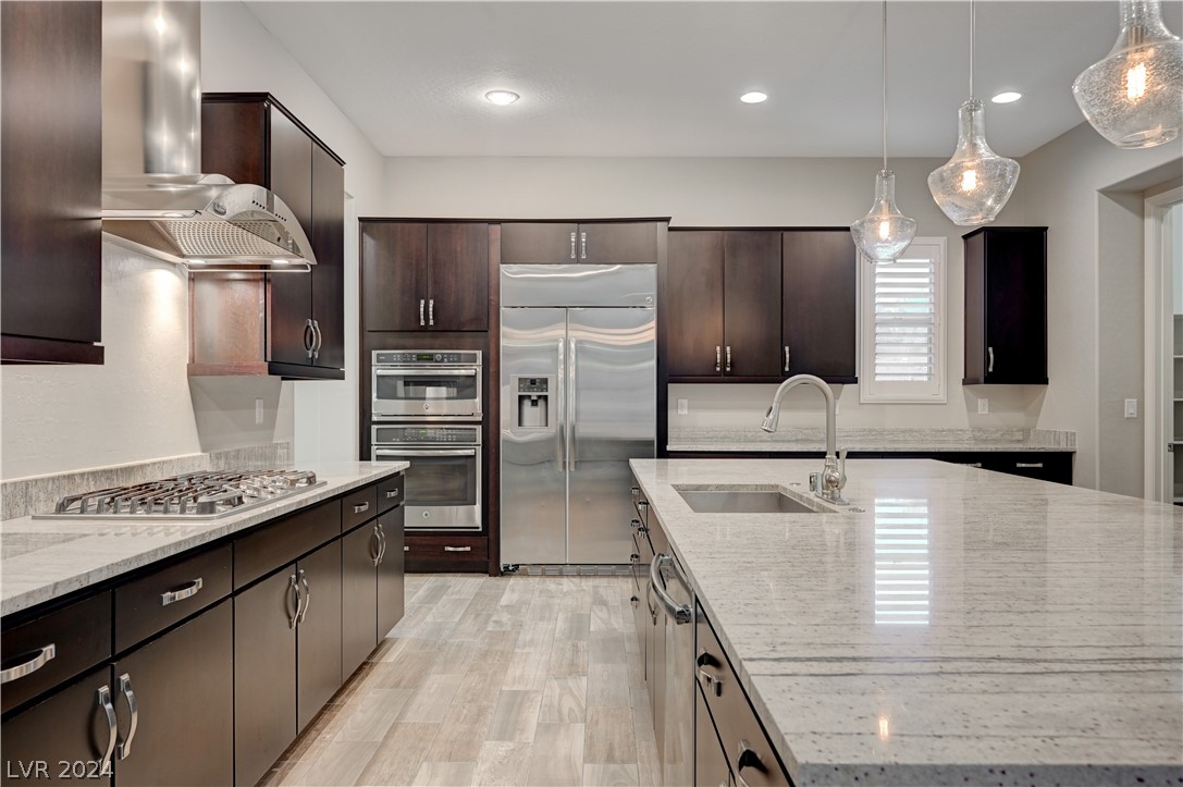 10433 Ember Rose Avenue