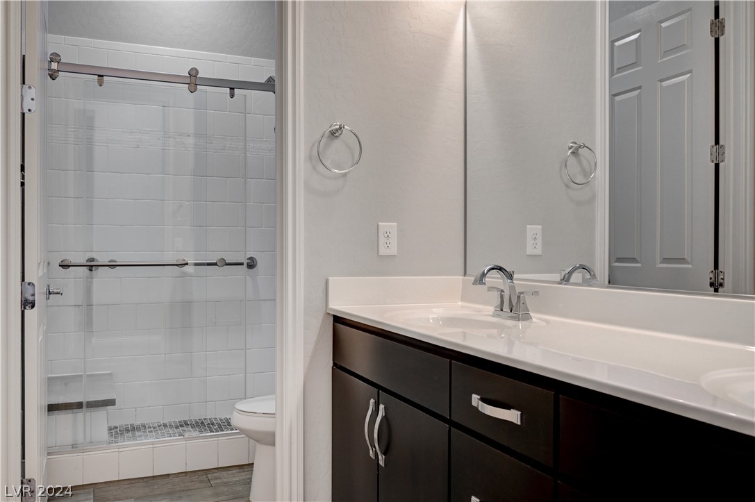 10433 Ember Rose Avenue