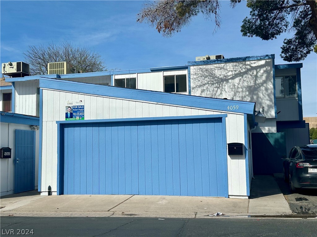 4059 Village Square
