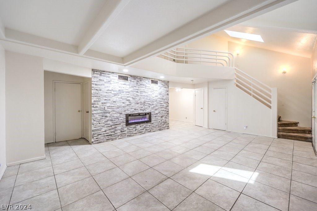 4059 Village Square