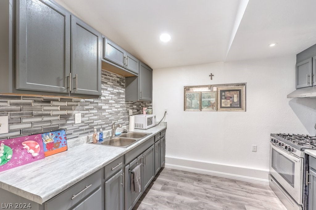 4059 Village Square