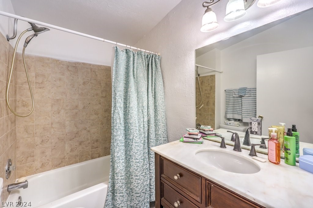 4059 Village Square