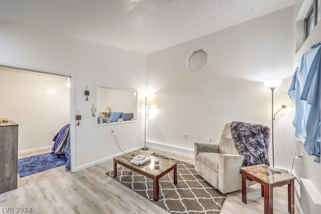 4059 Village Square